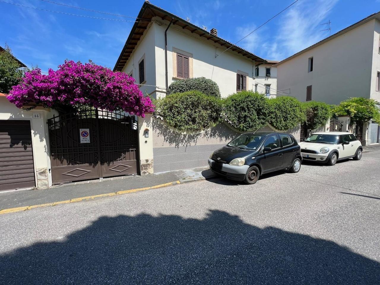 Casa Sandra Appartamento A 100 Mt Dal Mare ليفورنو المظهر الخارجي الصورة