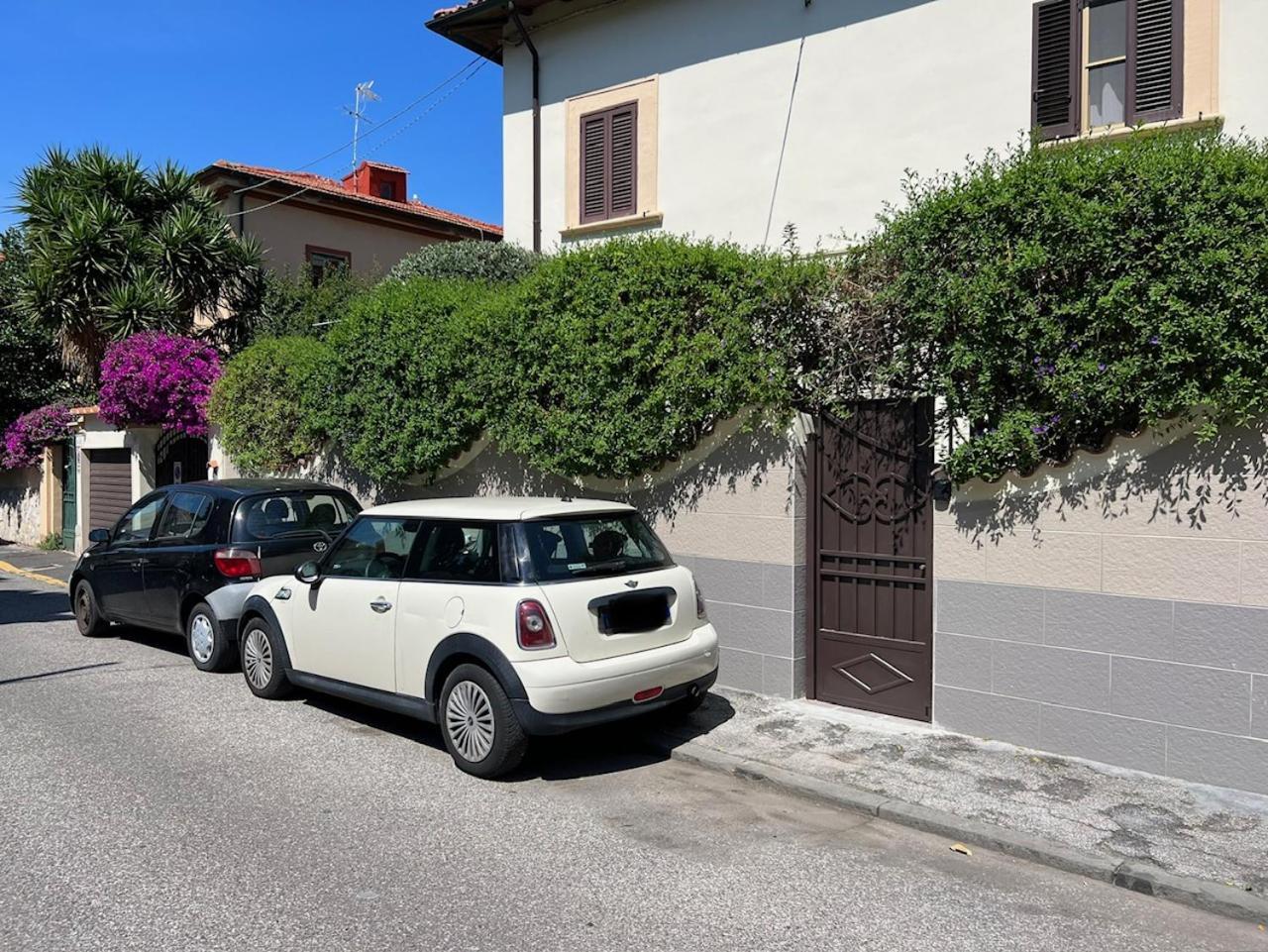 Casa Sandra Appartamento A 100 Mt Dal Mare ليفورنو المظهر الخارجي الصورة